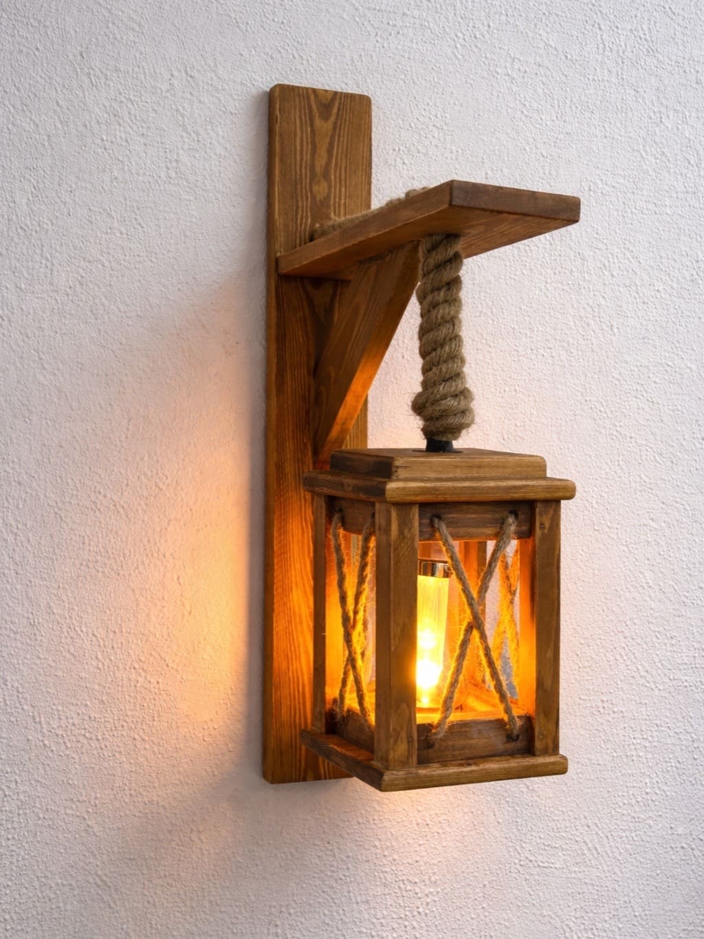 Lampe en bois 